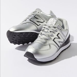 New Balance 574 Metallic Sneaker